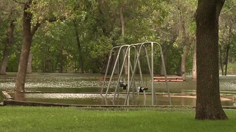 Flooded Swing Picnic Vidéo 40340394