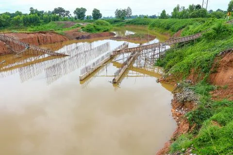 Flooding of floodgate construction. Foto stock