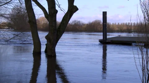 Flooding in Upton Upon Severn Stock Footage 35147586