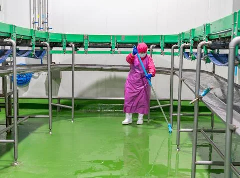 Floor cleaning with mob, cleaning tools on pu floor. Foto stock