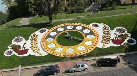 Floral Clock In Kiev 動画素材 20442198