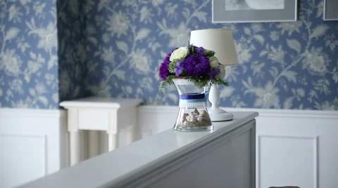 Floral decorations in the hotel Stockbeeldmateriaal 47555084