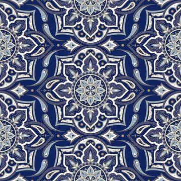 Floral indian paisley pattern vector seamless. Vintage flower ethnic ornament Stock Illustration
