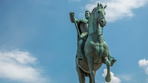 Florence. The bronze Equestrian statue of Ferdinando I. Stock Footage 76230235