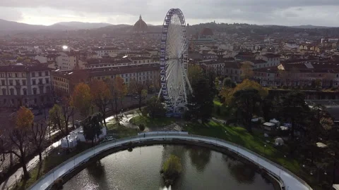 Florence ferris wheel at twilight located at Fortezza da Basso 库存影片 166888975
