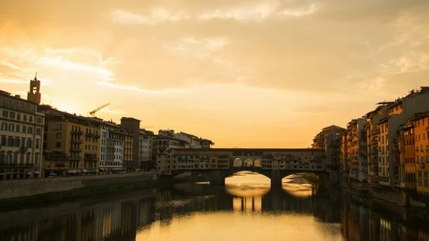 Florence, Ponte Vecchio, beautiful old bridge in sunrise timelapse Stock Footage 87103412