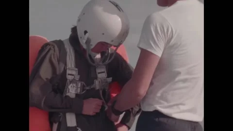 FLORIDA - 1978 - Crewmen assists NASA astronaut candidate Anna Fisher before her Video stock 328182995