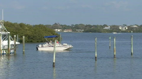 Florida Boat in bay Video stock 763544
