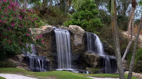Florida Golf course waterfall Video stock 84439666