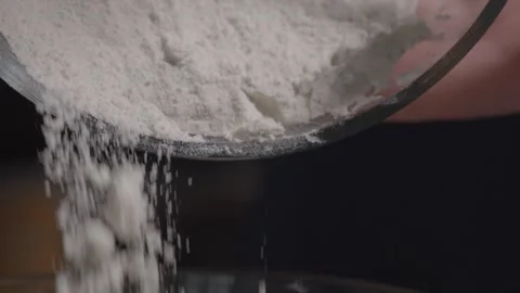 Flour falling slow motion 스톡 동영상 149944864