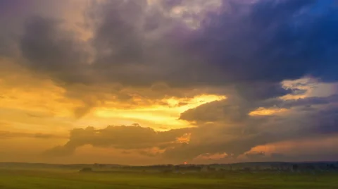 The flow of cloud against the sunset. Time lapse Stock-Footage 62748413
