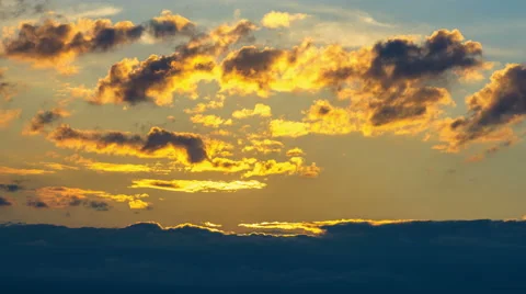 The flow of cloud against the sunset. Time lapse Stock-Footage 62943798