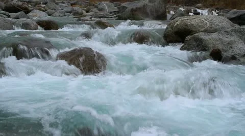 Flow on mountain river. Stock Footage 10834930