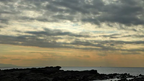 Flow of Sheep Clouds 스톡 동영상 327534220