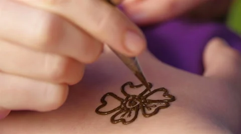 The flower design on a henna tatoo Stock Footage 54036605
