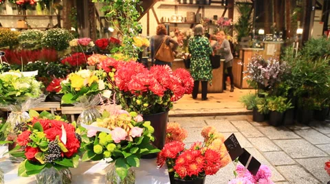 Flower shop in Paris Video stock 35999039