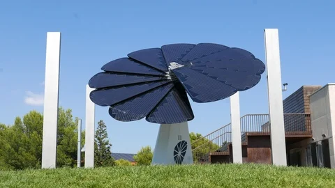 Flower solar panel follow the sun Stock Footage 94956901