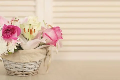 Flowers in basket 库存照片