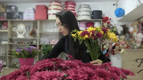 In Flowers boutique Stock Footage 148042569