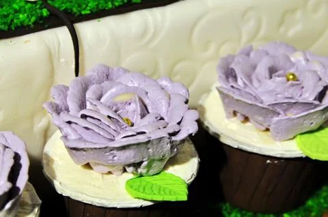 Flowers cake Stock Photos