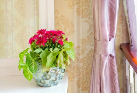 Flowers Decoration on a dressing table Foto stock