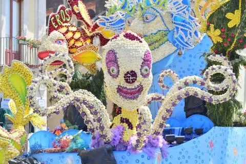 Flowery float Stockfoto's