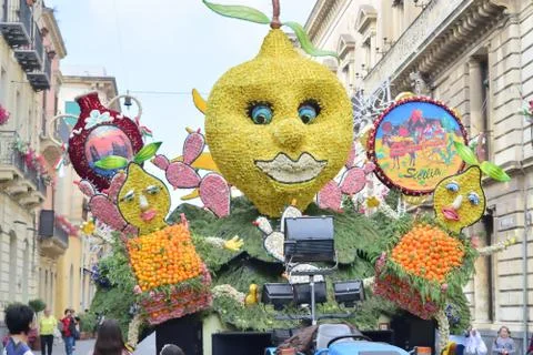 Flowery float Photos