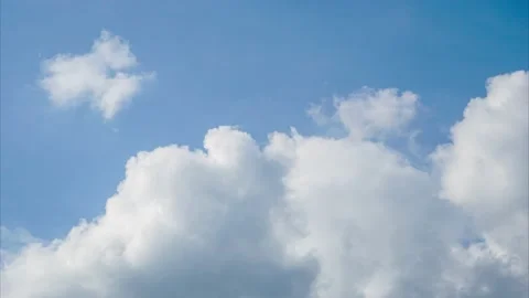 Flowing clouds in the sky. 스톡 동영상 159273113