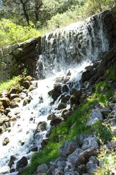 Flowing mountain stream Foto stock