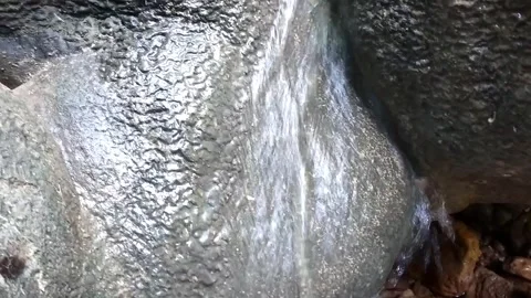 Flowing Water Over Rocks 動画素材 331265702