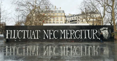 Fluctuat Nec Mergitur in Place de la Republique, Paris Video stock 59315632