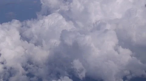 Fluffy Clouds in Blue Sky Stockbeeldmateriaal 60045642