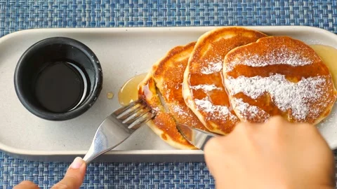 Fluffy pancakes with maple syrup, a delicious and healthy brunch choice Видео 242867376