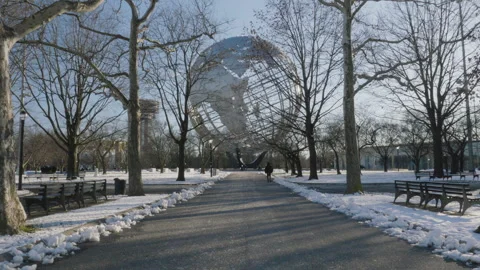 Flushing Meadows Park on a winter day Vídeo Stock 266110279