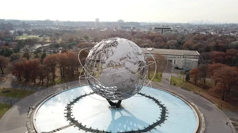 Flushing Park The World-R 動画素材 83282709