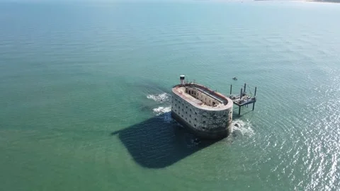 Fly around Fort Boyard Vídeos de archivo 238756004