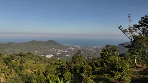 Fly close to greenery out to view of Lamai from far and more, Samui, Thailand Видео 334815797