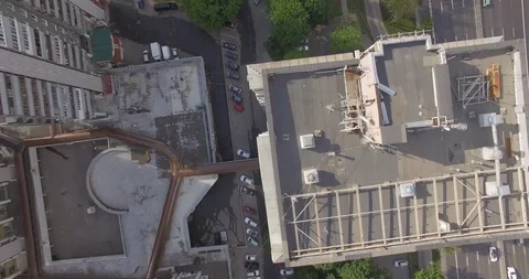 Fly face down over rooftops of 50 meter houses 스톡 동영상 109160169
