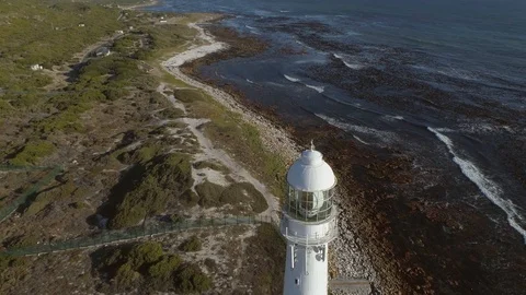 Fly by of Lighthouse 動画素材 104927689