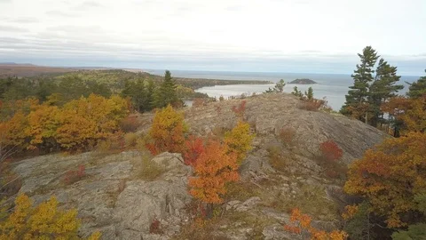 Fly over bluff to lake superior Stock-Footage 100126922
