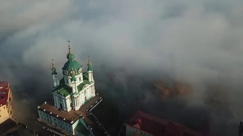 Fly over the city 25 Video stock 127415554
