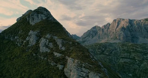 Fly over Durmitor - via Ferata Video stock 99613414