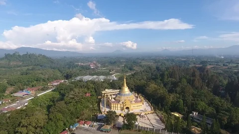 Fly Over Lumbini Temple, The highest Pagoda in Indonesia Video stock 95491051