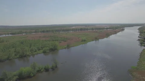 Fly over the river bifurcation Video stock 63934123