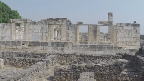 Fly-over Ruins of Synagogue Capernaum. Israel. GOPR1896-01 스톡 동영상 104507171
