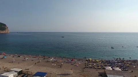 Fly to the sea Video stock 77007089