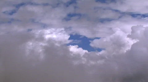 Fly through clouds 1 Vidéo 627113