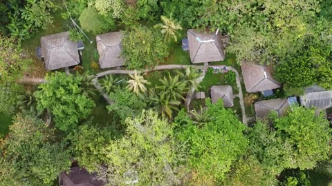 Fly through La Lassa Vídeos de archivo 205211784