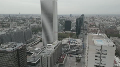 Fly through Madrid downtown Video stock 220590413