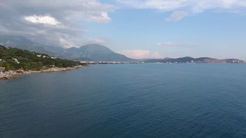 Fly video sea side Video stock 76525387